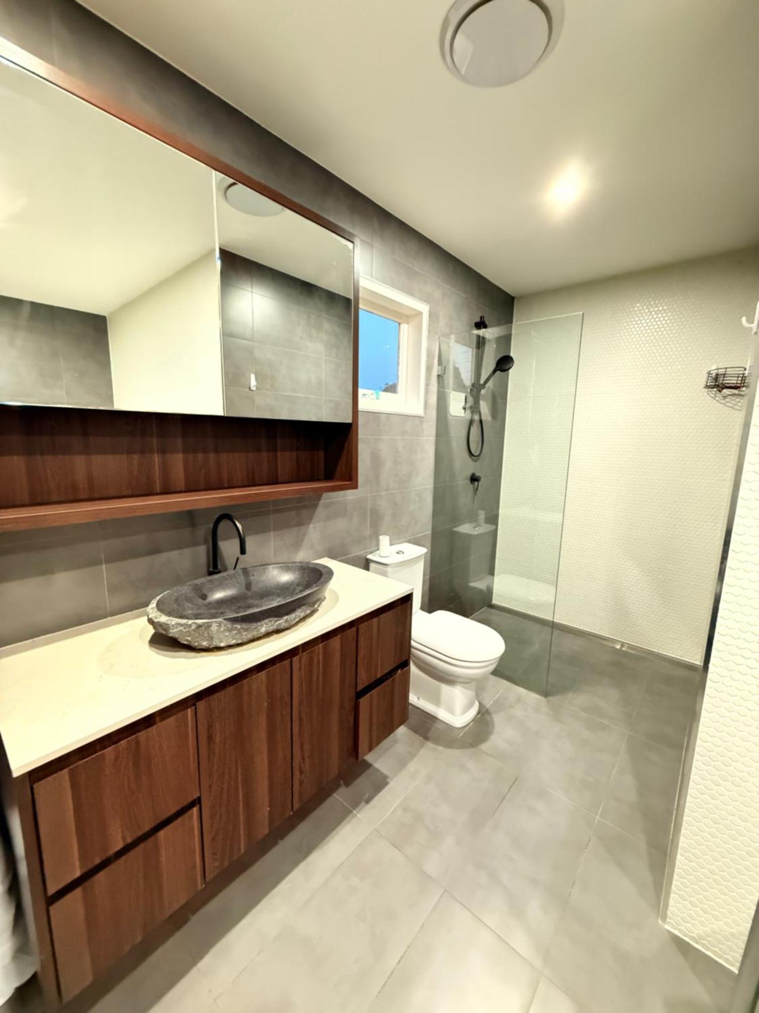 Beautiful 3 Bedroom House Northmead Экстерьер фото